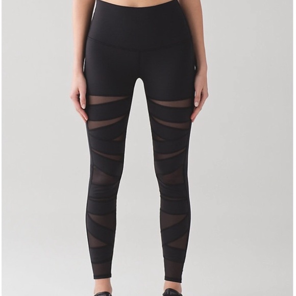 Lululemon High Times Tech Mesh Black Size 4 Rare - Picture 2 of 7